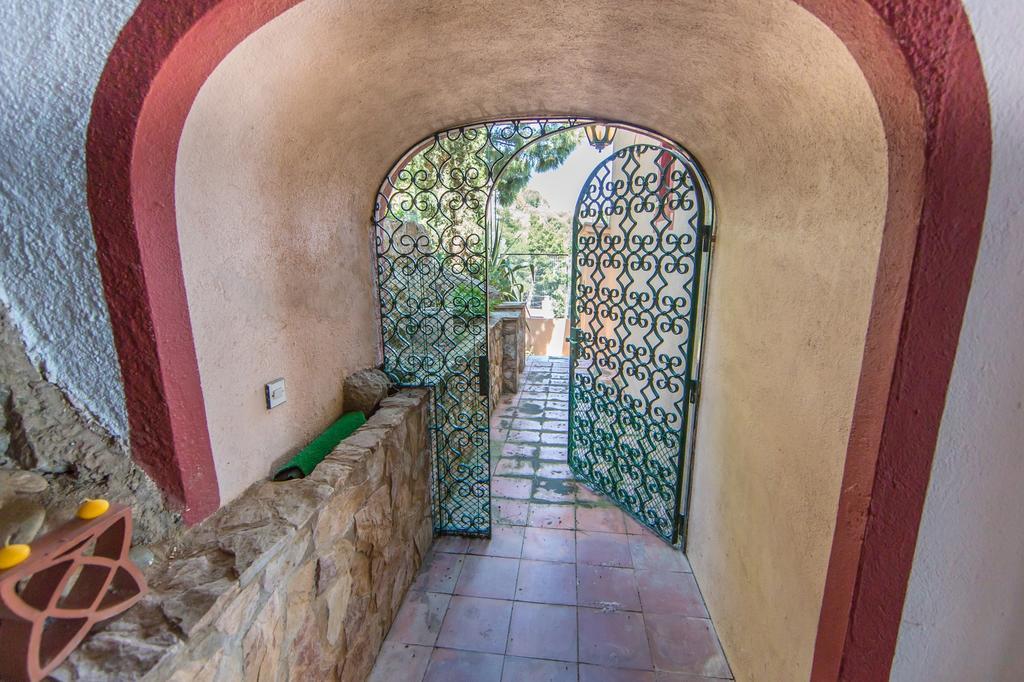 Villa Escapade Roses Exterior foto